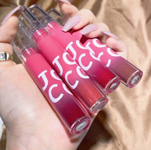 <strong>【学生用品捡漏】裸妆出镜~滤镜薄纱雾感镜面唇釉辣妹奶茶番茄口红唇泥不掉色学生限时秒杀冲销量</strong>